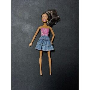 Barbie Fashionistas Swappin’ Styles Artsy Nikki Doll 2010 Articulated GUC